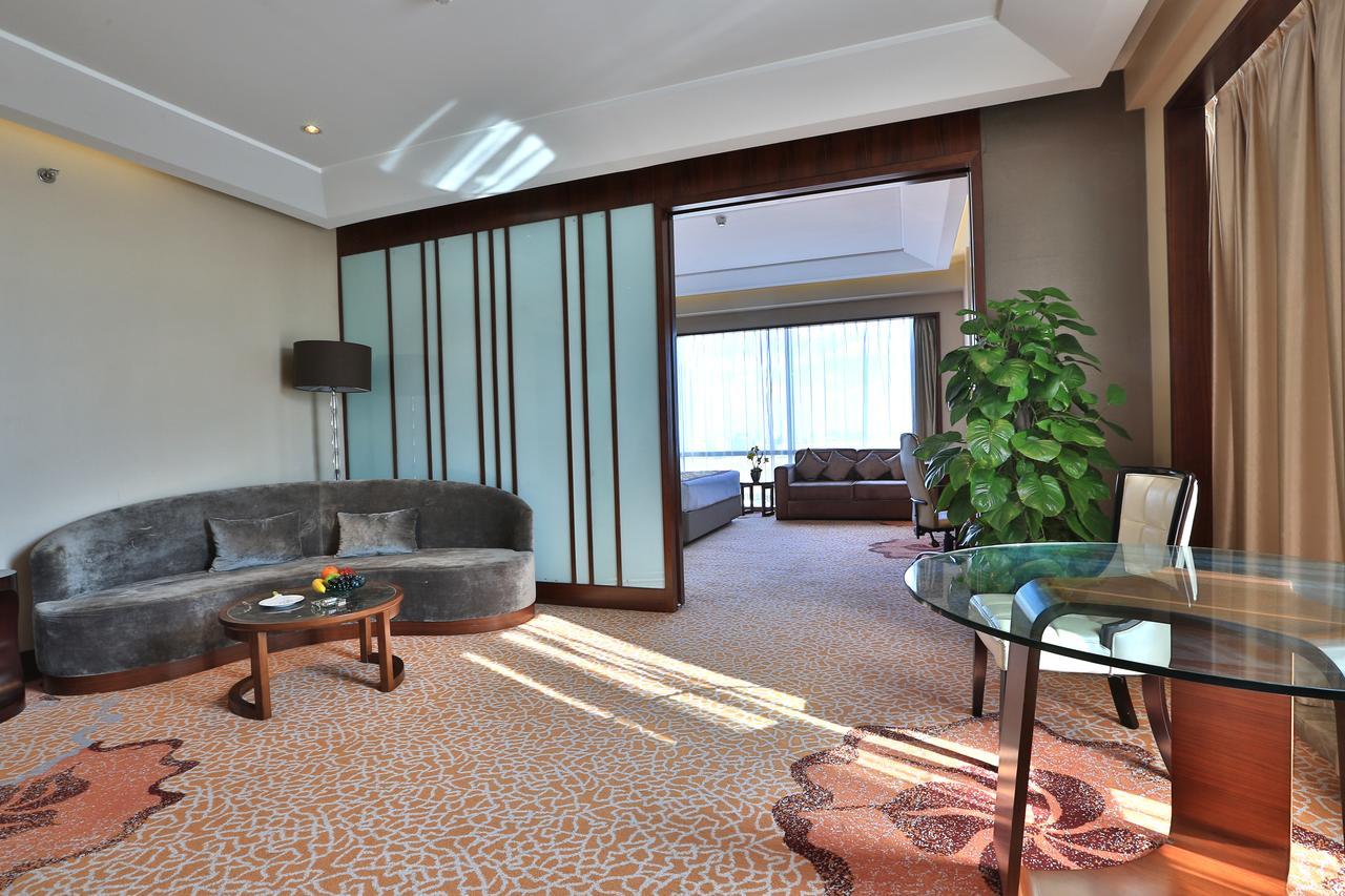 The Longemont Shenyang Hotel Eksteriør billede